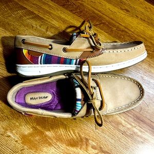 Maui Island leather boat shoes